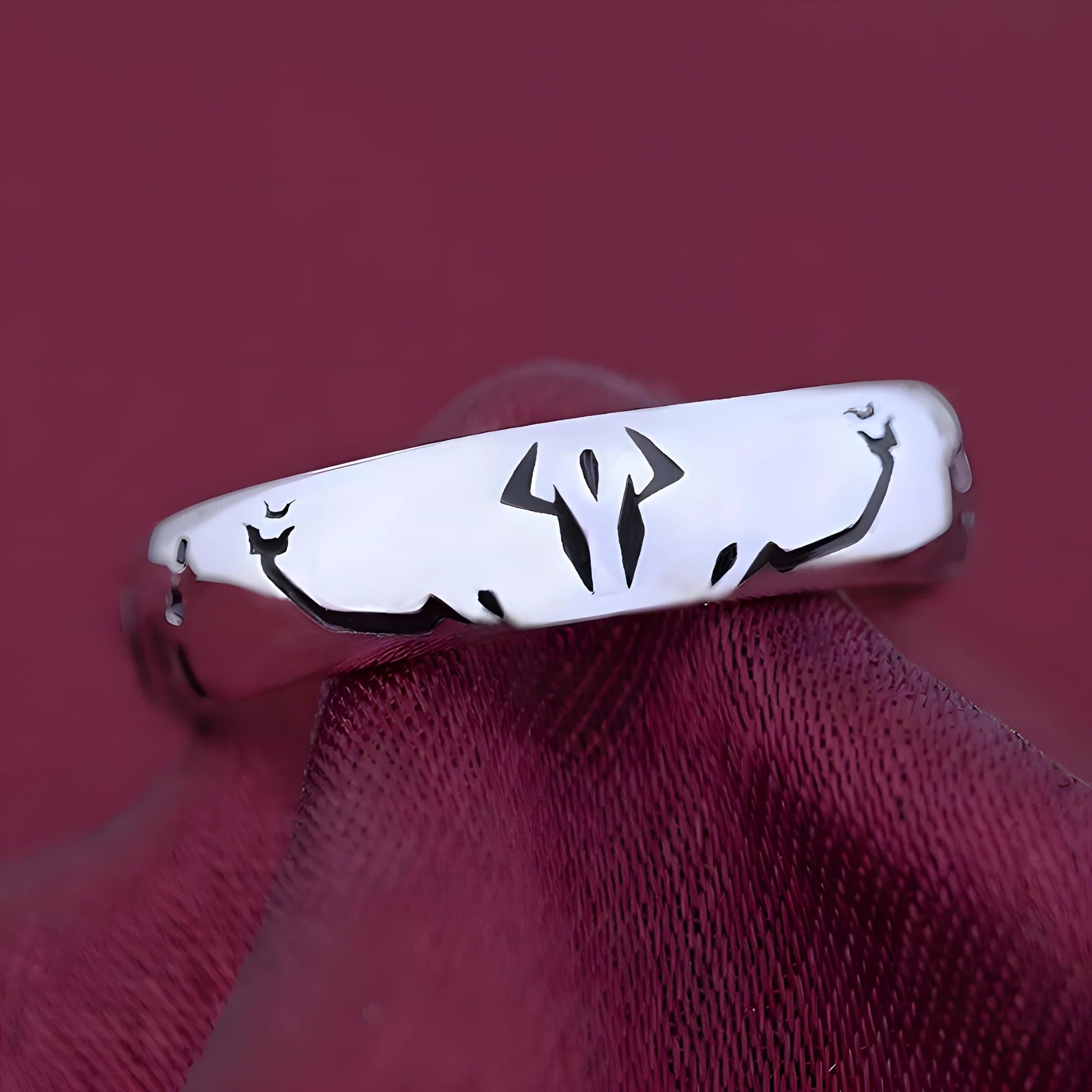 BAGUE ROI DES MALÉDICTIONS